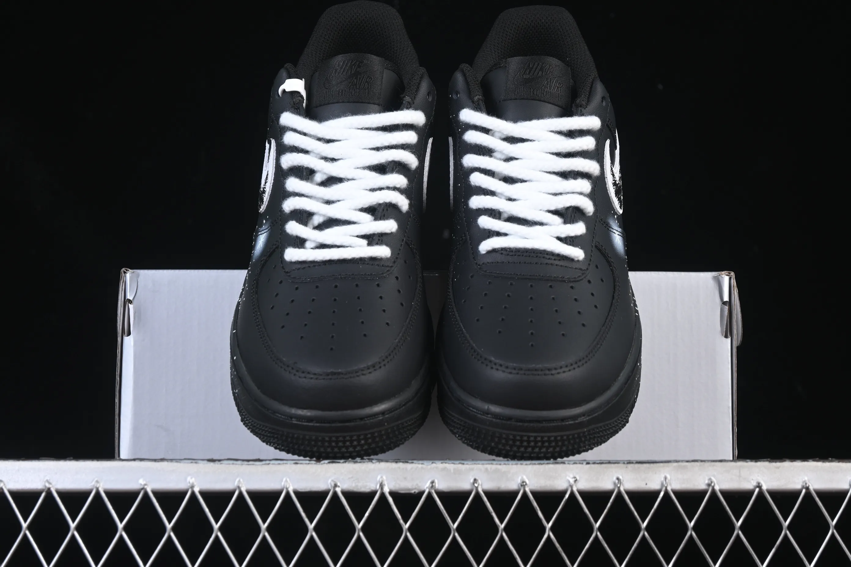 All categories Nk Air Force 1 Air Force series Nk Air Force 1 Low Air Force low top Nike Air Force 1'07 Low Two-dimensional theme Black space Air Force 1 low-top casual sneakers ZH0316-101